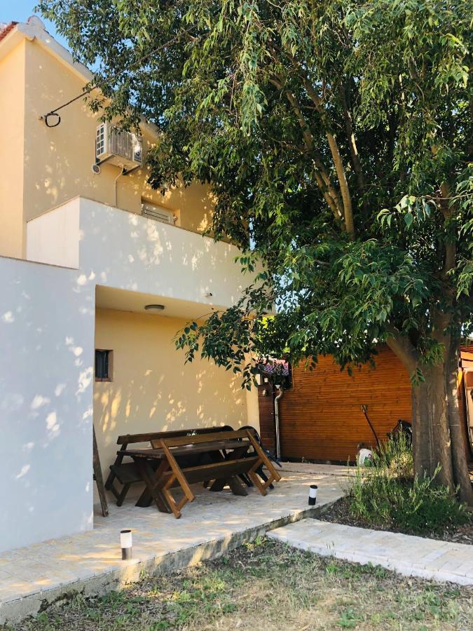 Apartmani Veronika Sukošan Zewnętrze zdjęcie